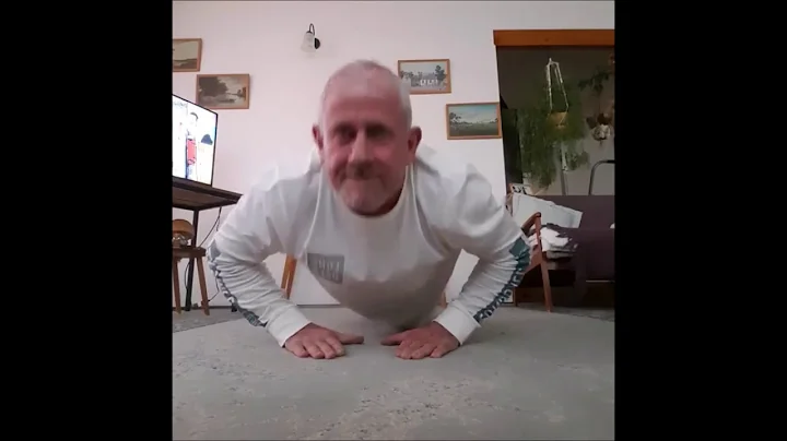 Marcus Lennon, 25x25 Push Ups - Awareness of Menta...