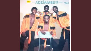 Video thumbnail of "Adziambei Band - Mutani wa baba"