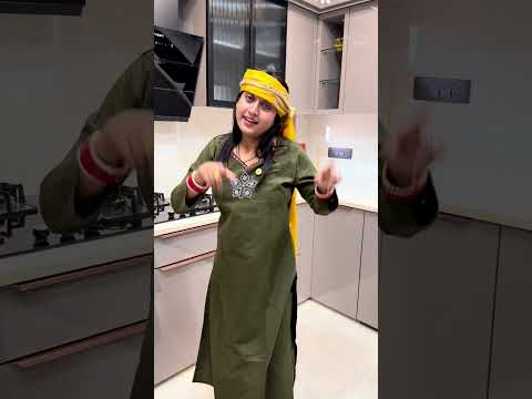 Mard ne to jajbat hi badal diye