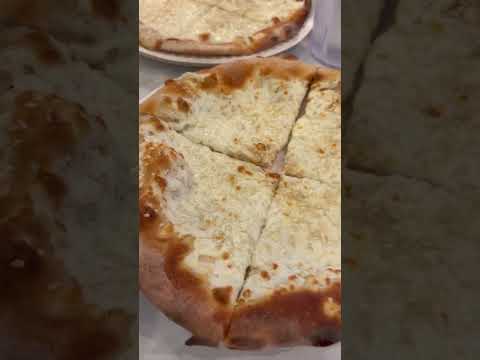 معجنات جبنه عكاوي بالطريقه اللبنانيه