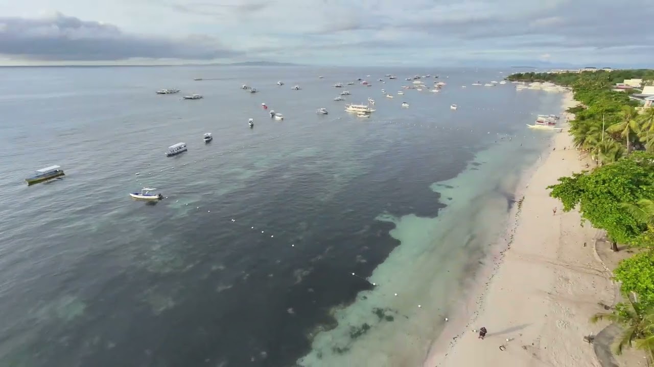 Bird’s Eye View at the end of Alona Beach near the Henann Resorts
