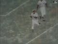 Tony Pérez hits a pair of homers in Game 5 of the 1975 World Series