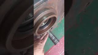 видео: Ремонт. Зборка КПП. Установка вторичного вала КПП трактора Т-150К,ХТЗ@ картинка: Ремонт. Зборка КПП. Установка вторичного вала КПП трактора Т-150К,ХТЗ@