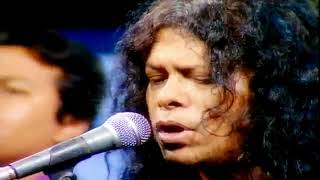 সুন্দরীতমা আমার তুমি নীলিমার দিকে তাকিয়ে বলতে পারো এই আকাশ আমার!!! By James