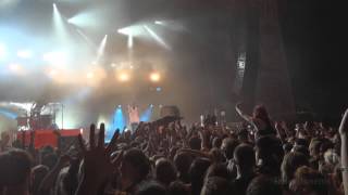 Twenty One Pilots-Trees Live With Crowd Drum Battle-Festival Pier 9112015