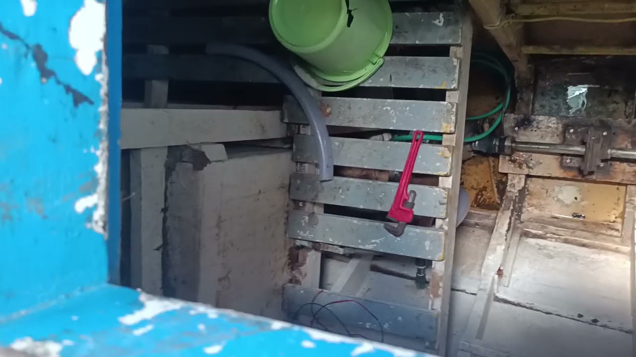 двигатель апокалипсиса Detroit diesel v6-71  и прочие заботы на катамаране)