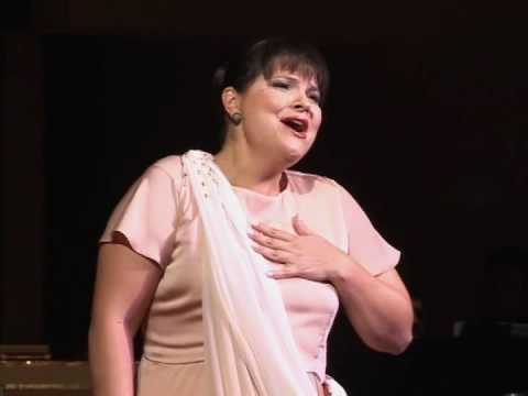 Marlia Vargas sings "Mirandolina", Martinu