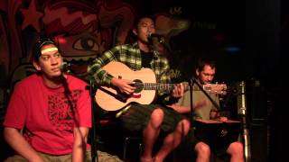 Blue Acoustics cover: &quot;Moment of truth&quot; Gentleman LIVE @ The Station Bar &amp; Lounge 2 24 15