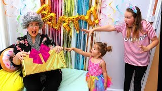 Greedy Granny Surprise Birthday PARTY!! Cute & Funny Kids Pretend Play with toys