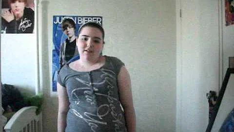 Danielle Maxwell singing If I Die Young