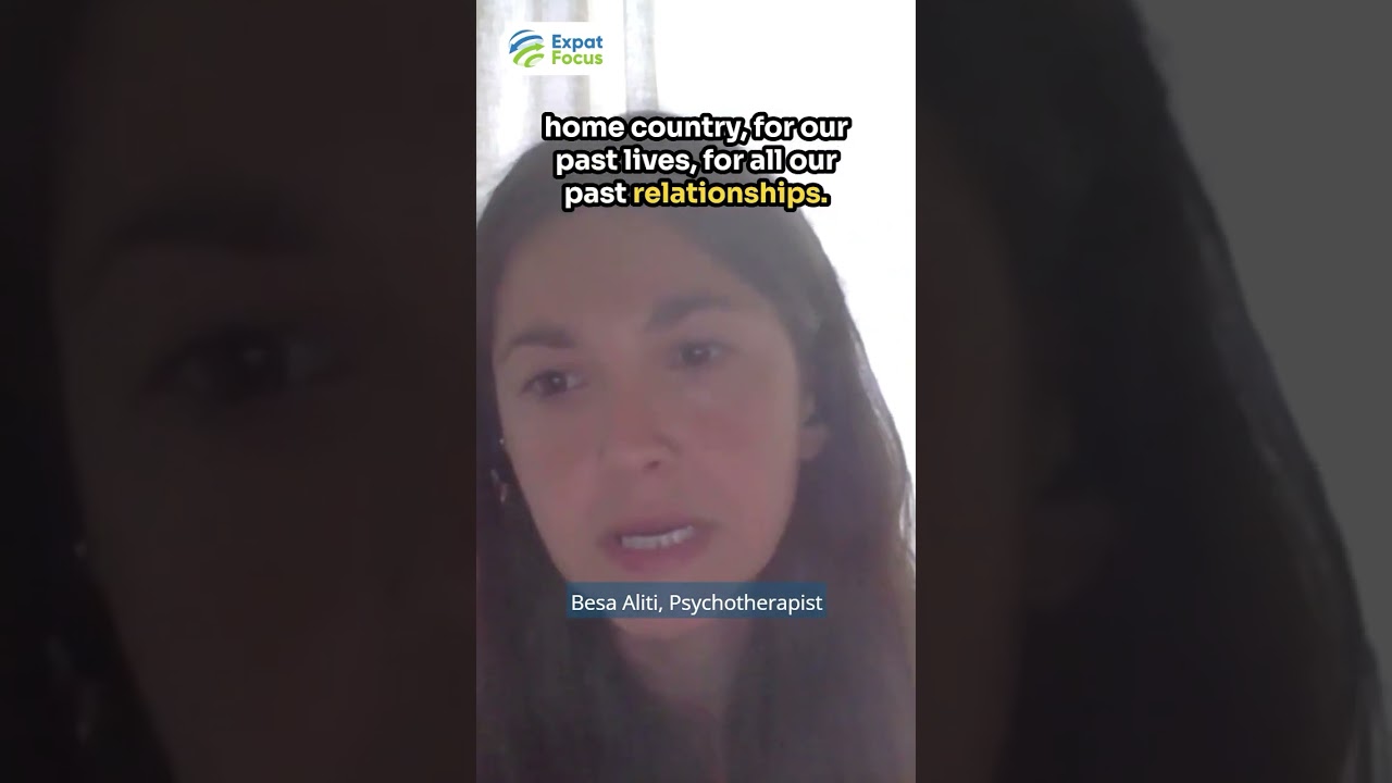 What are some early signs of culture shock? 