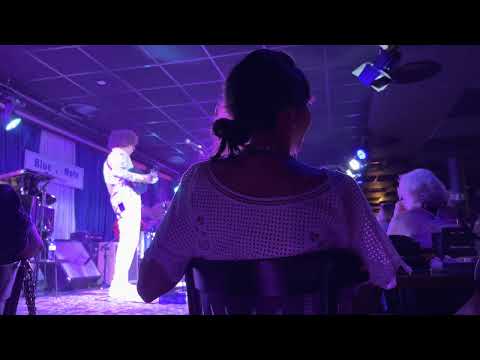 Sina - Hamilton de Holanda trio