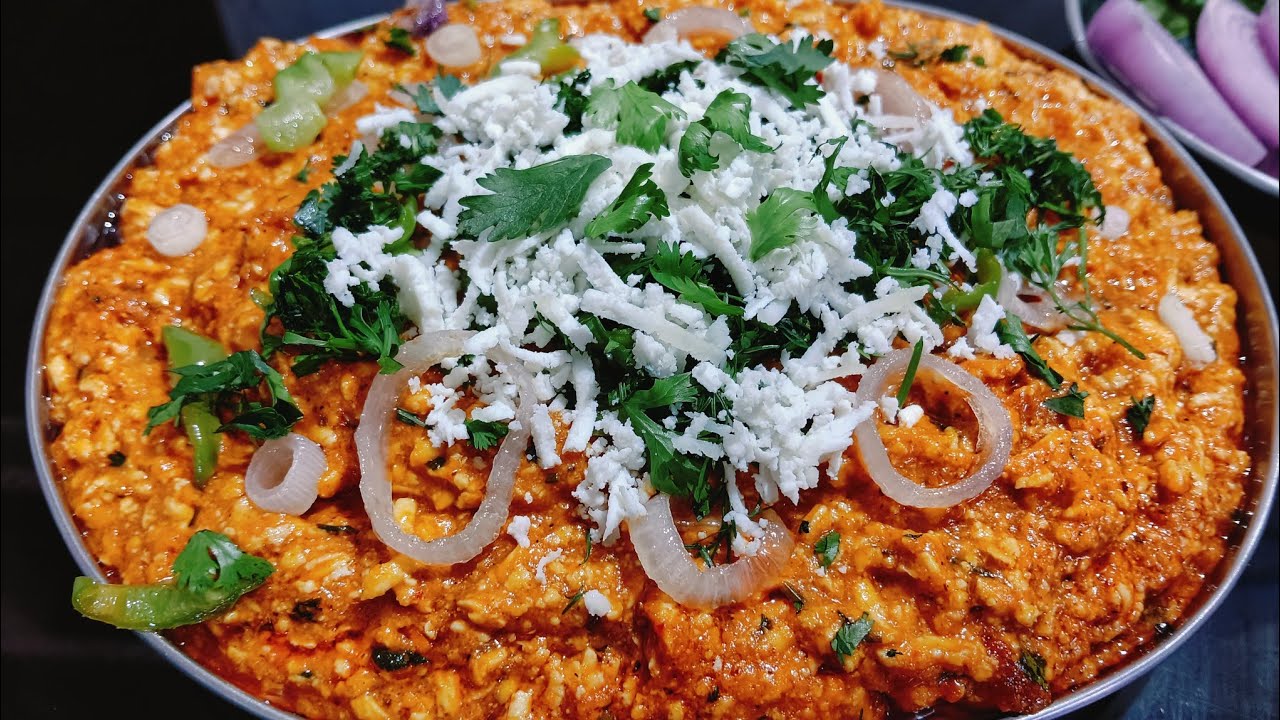 पनीर भुर्जी/ ग्रेटेड पनीर कशी बनवायची...restaurant style paneer bhurji/grated paneer kaise banaye...