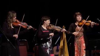 Liz Doherty & Lucy MacNeil with Lisa MacArthur & Sheumas MacNeil Live at Celtic Colours 2015 chords