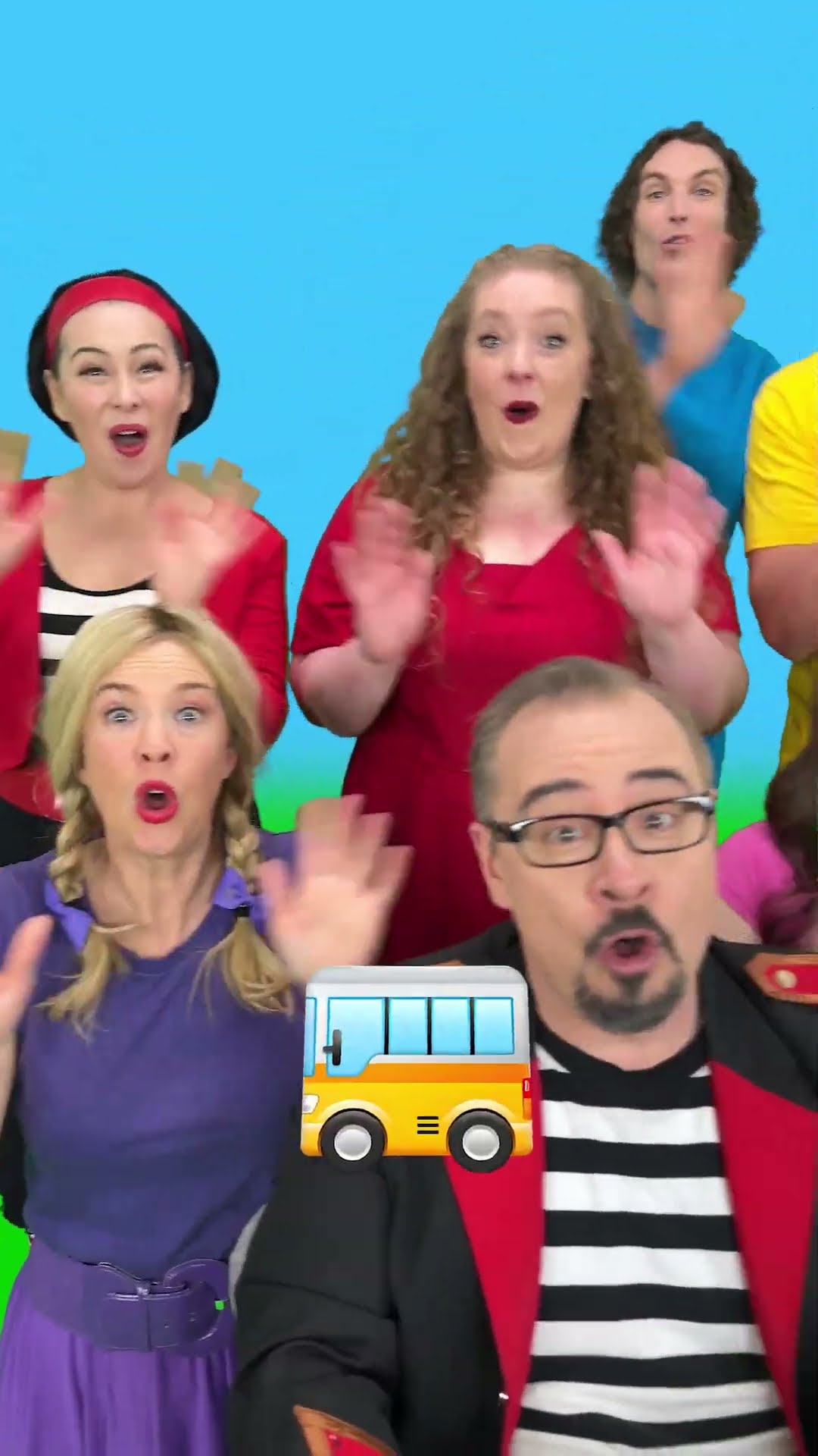 Wheels on the Bus with @lahlahsbigliveband ?