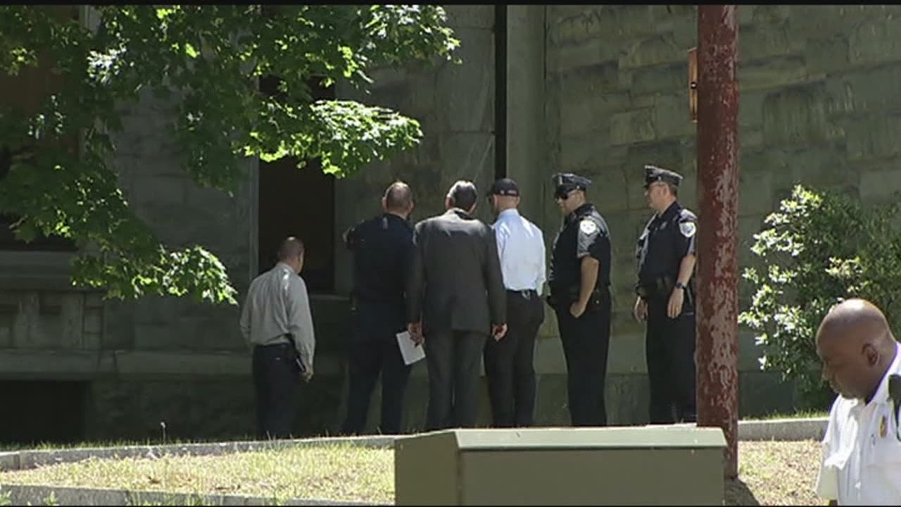 Suspicious package investigated at Hampden County Hall of Justice