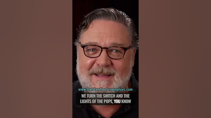 Russell Crowe as Maximus in the Sistine Chapel