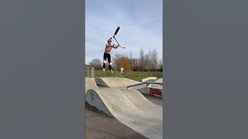 Thumbnail of 3ft Ramp Banger!👌🏼 #scooter #skatepark