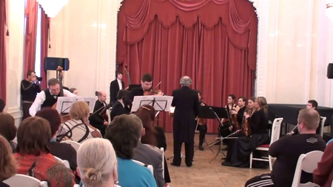 Вивальди концерт для двух. Дуэт для кларнета и контрабаса Боттезини. Боттезини композитор фото.
