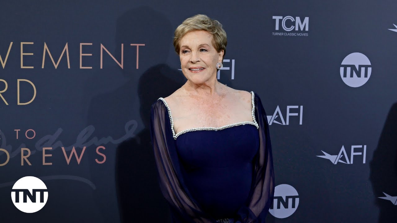 Julie Andrews: Red Carpet Interview | 48th AFI Life Achievement Award ...