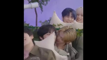 so real so gay 🧸🦊 #txt #yeongyu #beomjun #yeonjun #beomgyu #tomorrow_x_together #txtbighitofficial .