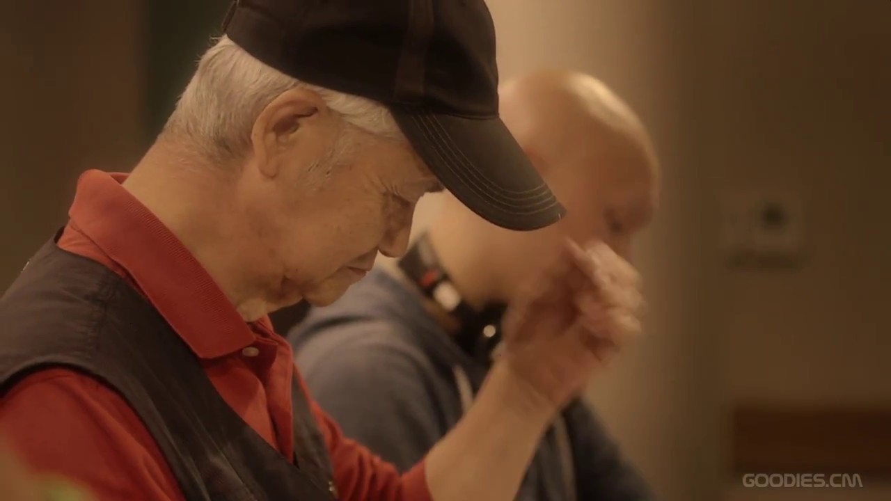 Docomo Volte 音にこだわる 篇 映画録音技師 星一郎 1sec Youtube Docomo Volte 音にこだわる 篇 映画録音技師 星一郎 1sec Youtube