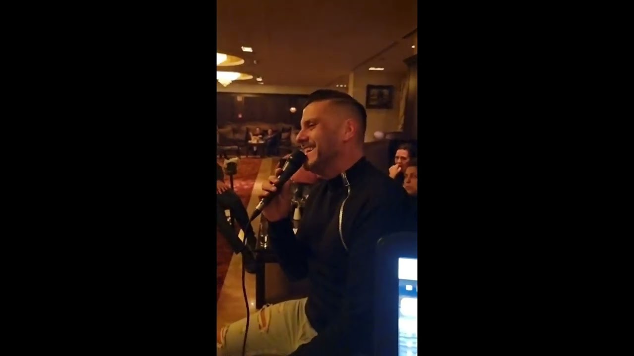 Kökény Attila - Váradi Albert 'Februári Szerelem' Járok Sándor szerzeménye