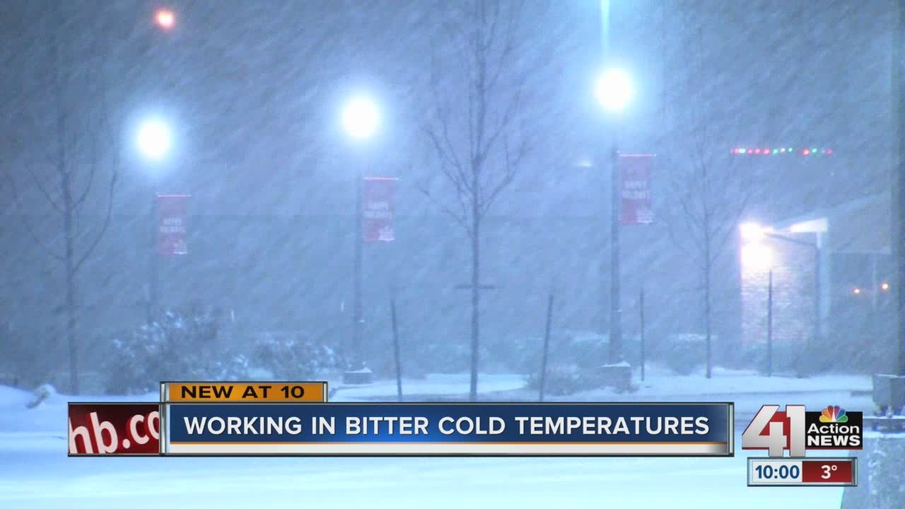 Working in bitter cold temperatures - YouTube