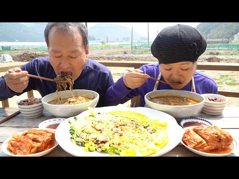 (Spicy Chicken <strong>Soup</strong> &amp;amp; <strong>Seafood</strong> Pancake) 요리&amp;amp;먹방!! - Mukbang eating show