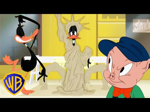 كذبة أبريل سعيدة لوني تونز WBKidsInternational 