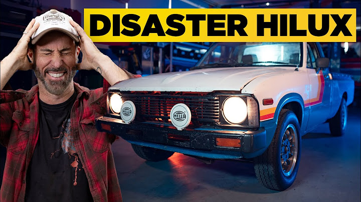 Restoring an Old Car - Hilux Disaster from Marketplace