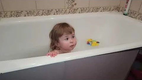 Перевязка ребенка с буллезным эпидермолизом.