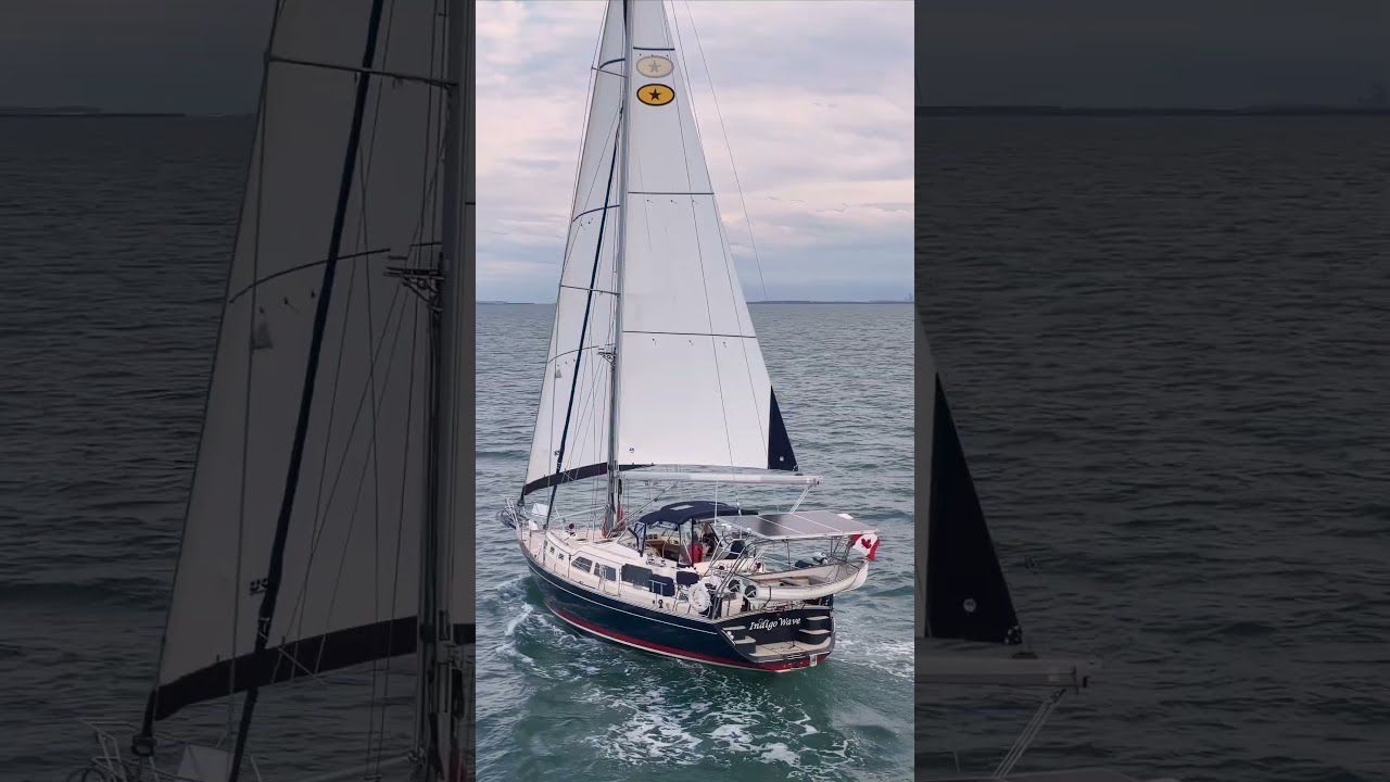 ⁣Best Bluewater Cruiser under 50ft - ISLAND PACKET 445 | #BluewaterCruising #YachtForSale