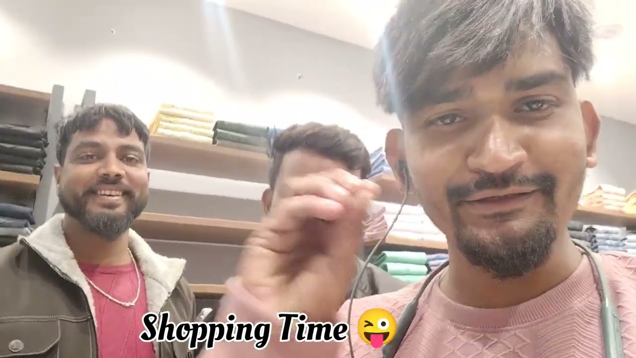 App log Bataiye kon se moll hai