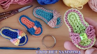 كروشيه ميدالية للمفاتيح شكل سليبر او شبشب صغير / كروشيه تعليقة صندل صغير/  crochet slippers keychain