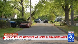 Chattanooga SWAT and police surround home on Tomahawk Trail