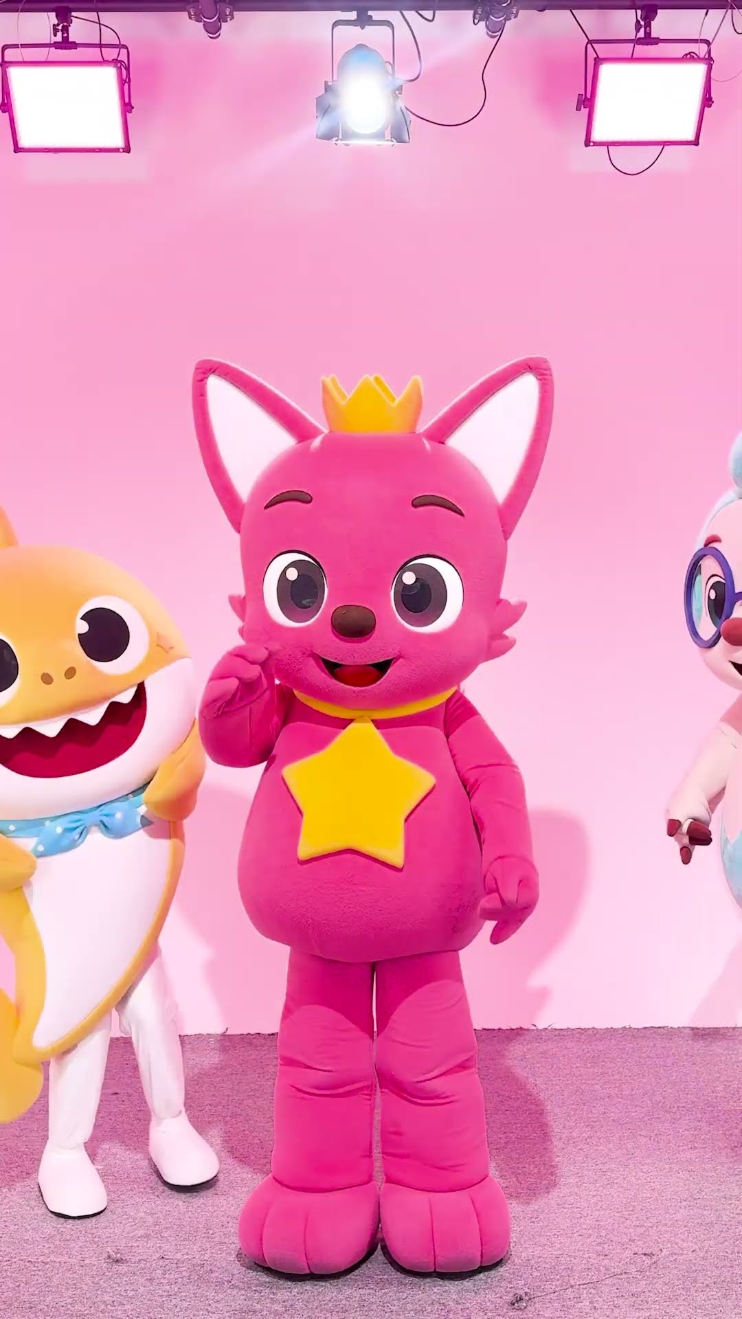 Hello..... It's Meee ? #pinkfong #babyshark #hogi