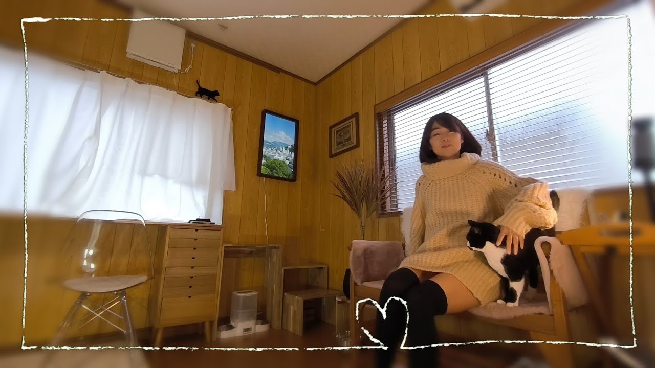 部屋で過ごす雨の日