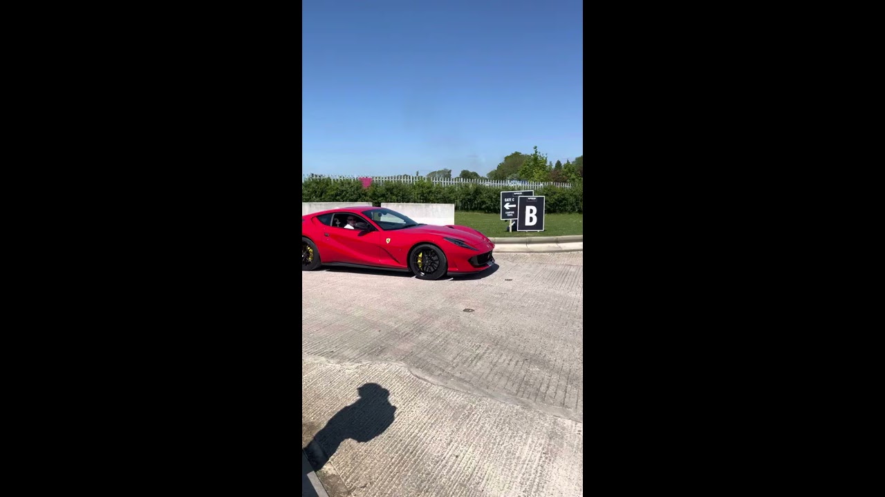 Ferrari 812 Superfast 