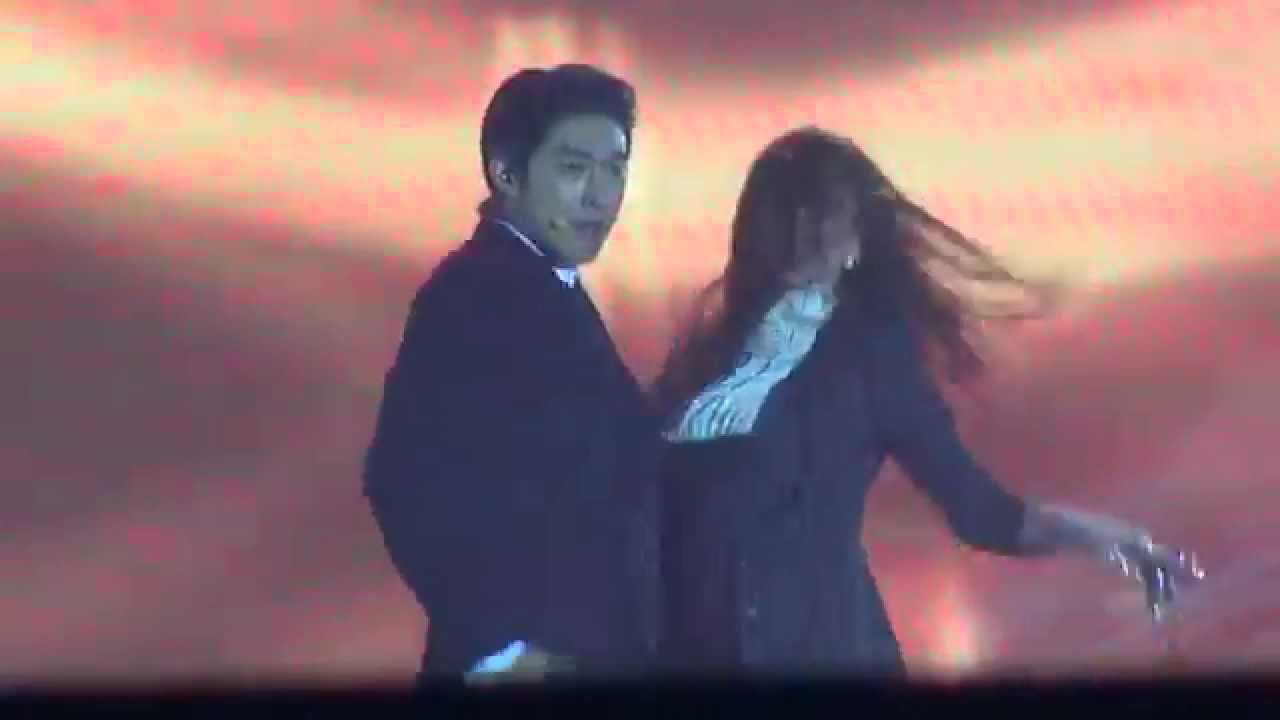 140817 [Fancam] Suri Suri (Spellbound) Shanghai Auto Pudong TVXQ- Yunho focus