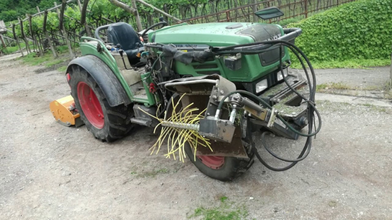Diserbo Meccanico Erba Trim 521 - Att. Frontale ( vigneto )