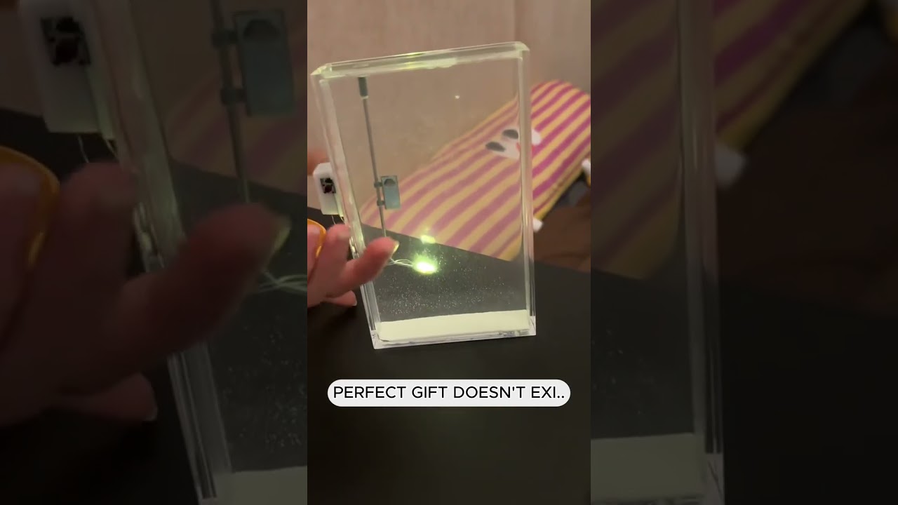 LED Streetlamp Snowfall Effect Decor