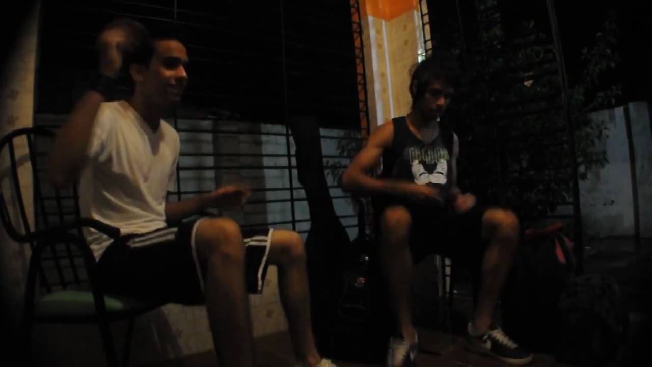 Regardez Lune Square - Brinks! sur YouTube