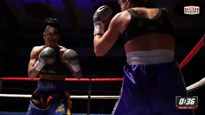 Dee Allen vs Matilde Contreras - Fight Town Swindo...