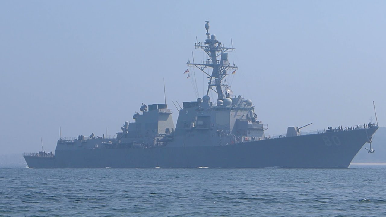 USS Roosevelt (DDG-80), Baltops 2021 - Kiel Germany -