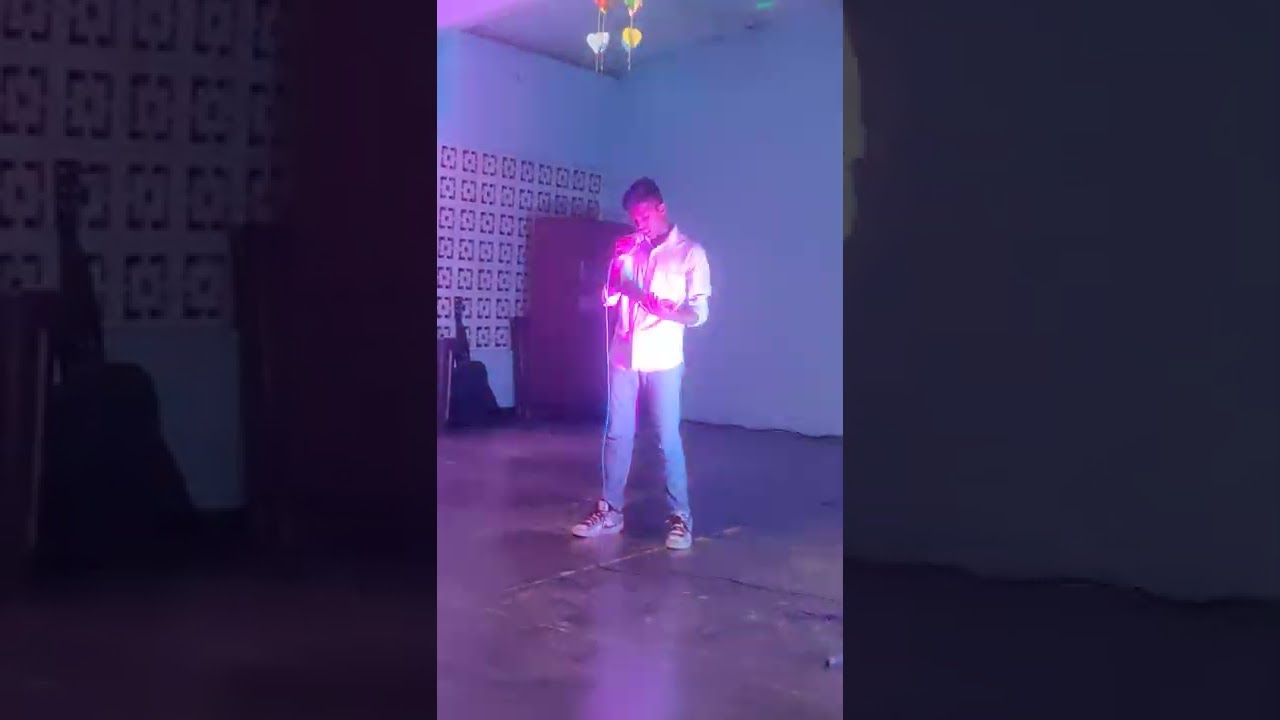 Danindu singing at the Elders Day 2022.