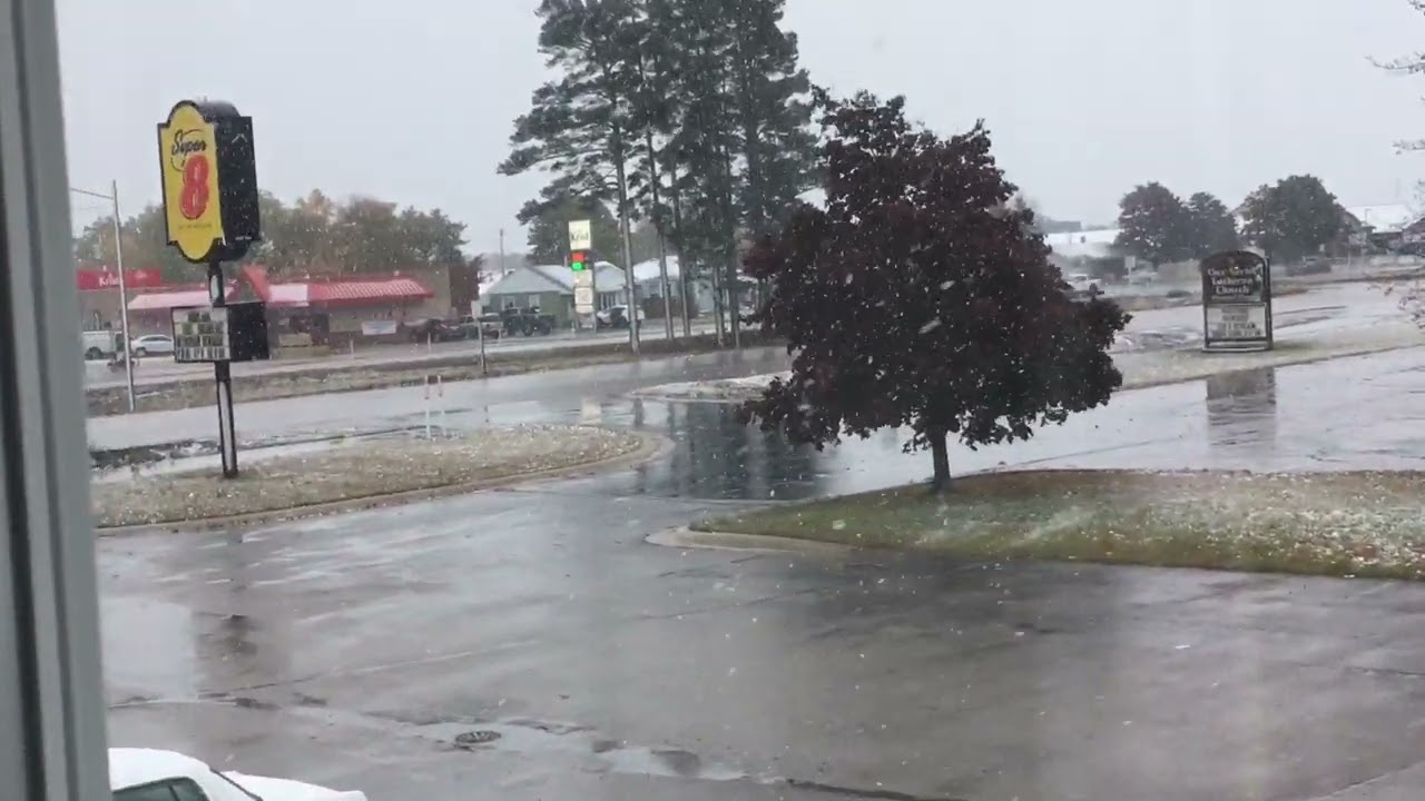 Snow fall Escanaba mi 10/18/22 YouTube