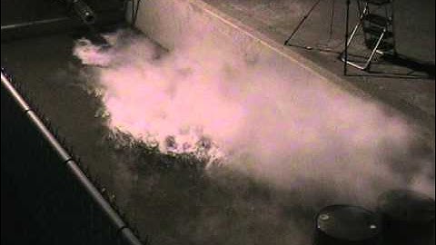 Rocket engine firing in loading dock ramp 2006/08/05