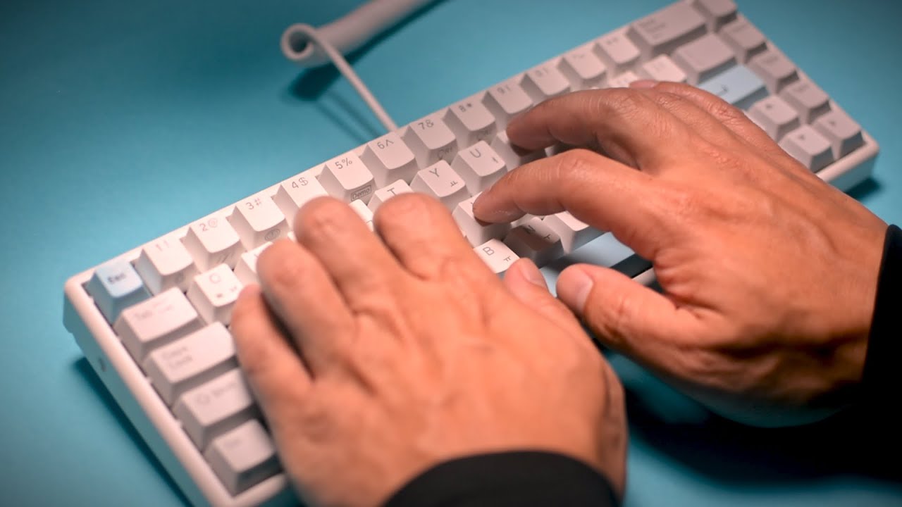 ASMR | NiZ Plum Atom 68 with EPBT Muted/PBT Hangul/Stock Keycaps | Electro-capacitive Switches