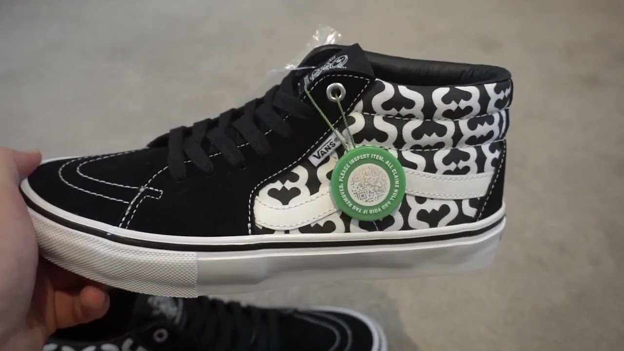 Supreme X Vans Era Monogram S Logo Black Review and On Foot 